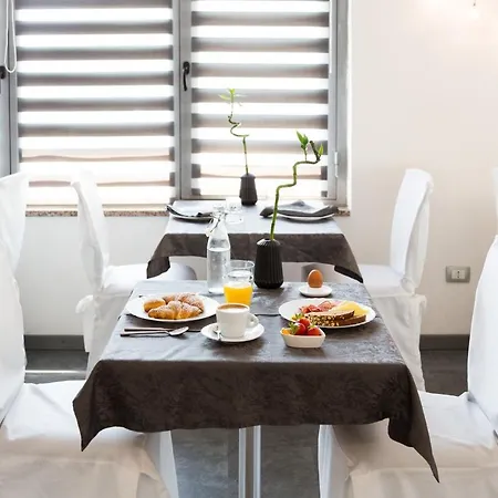 Canarino Hotel Riva