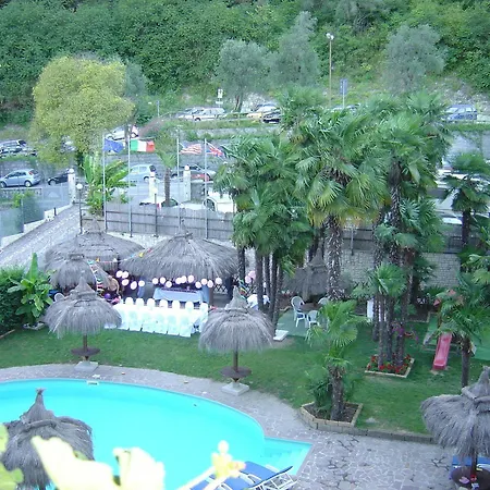 Canarino Hotel